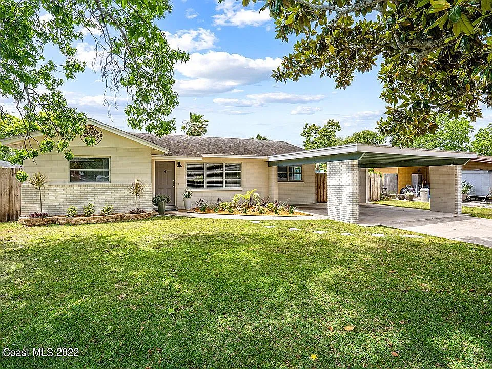 973 Cardon Dr — Photo 1
