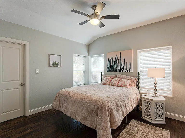 2521 Benbrook Blvd — Photo 24