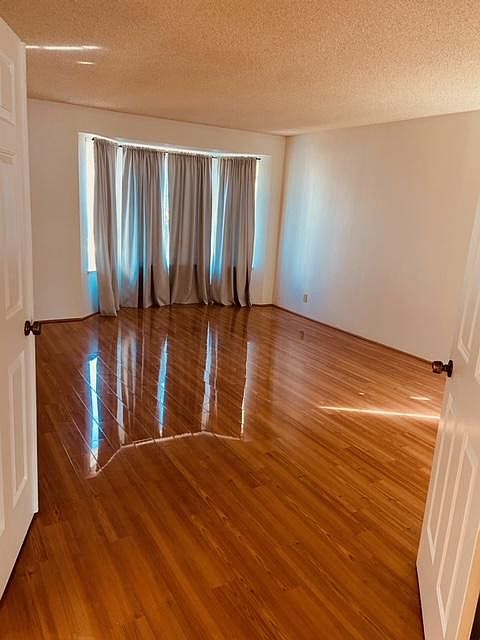 1st image of 625 Calle Del Prado