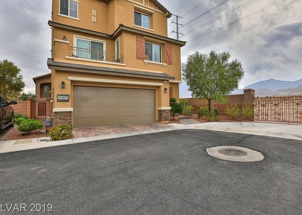 1st image of 10857 Red Badge Ave