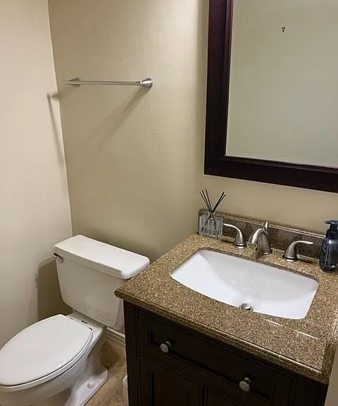 2602 W Holcombe Blvd — Photo 11