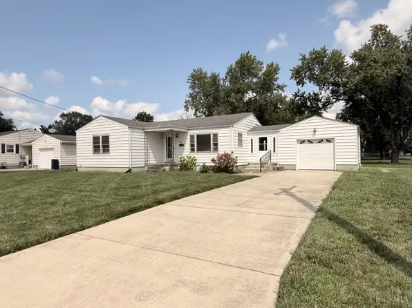 400 Brelsford Ave, Trenton, OH 45067