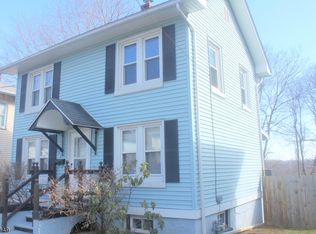 592 Tuttle St, Phillipsburg, NJ 08865