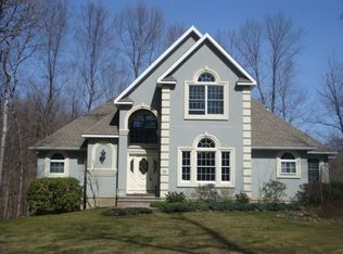 25 Old Woods Rd, Brookfield, CT 06804