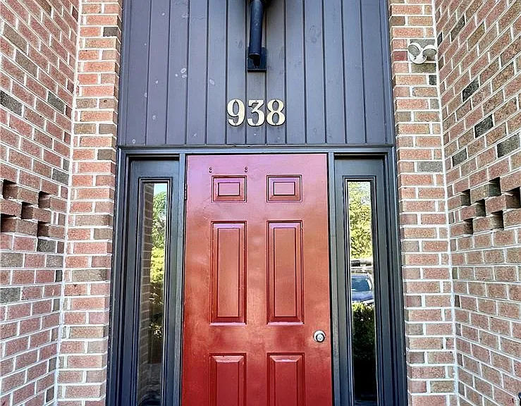 938 Cold Spring Rd #11 — Photo 2