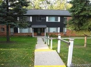 327 Lysander St APT 3, Rochester, MI 48307
