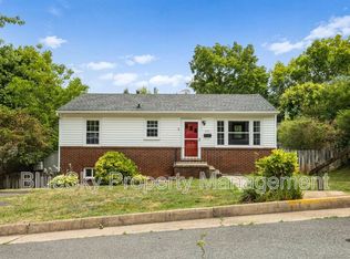 915 Sycamore St, Charlottesville, VA 22902