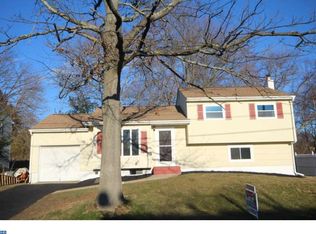 44 Copperfield Dr, Hamilton, NJ 08610