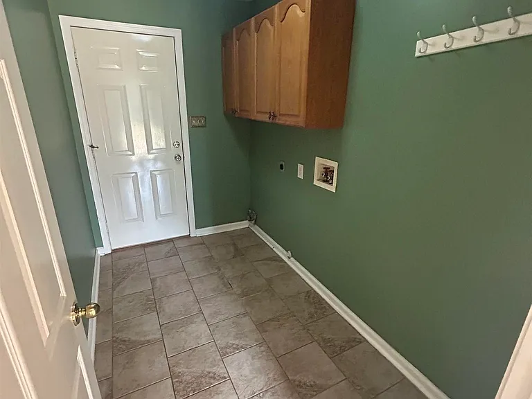 111 Sunnyfield Dr — Photo 18