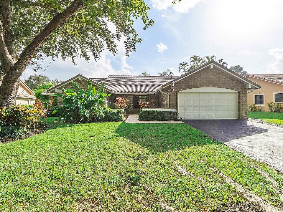 1st image of 8626 NW 50th Drive