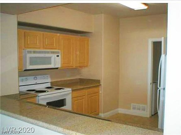 3rd image of 8000 Badura Ave Unit 1076