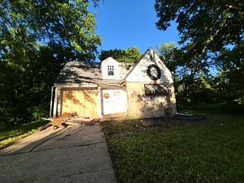 1st image of 18251 Springfield Ave