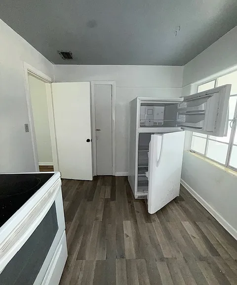 1016 Alba Dr #1016 — Photo 6