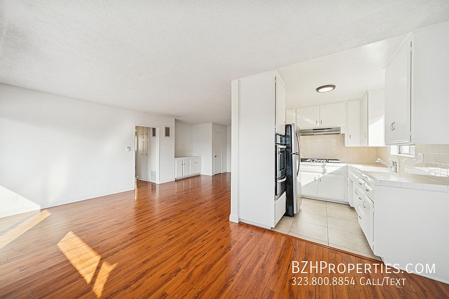 1st image of 1050 S Wooster St #3C