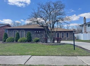 22226 Scott Dr, Richton Park, IL 60471