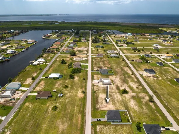 4233 NW 34th St, Cape Coral, FL 33993