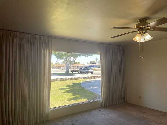 2nd image of 216 E Palo Verde St