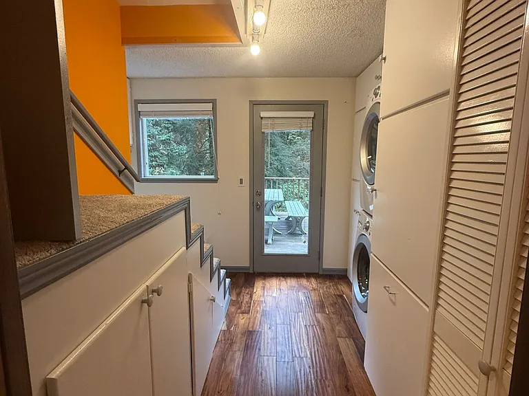 10144 Banner Rd SE — Photo 28