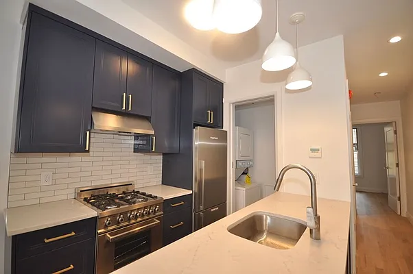 Rented by Corcoran | media 58