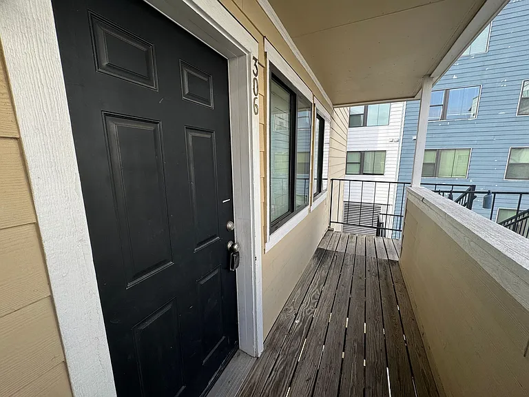 2510 San Gabriel St #306 — Photo 14