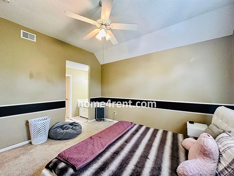 12648 S Hallet St — Photo 47