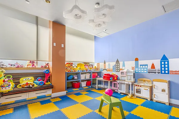 Sold by Compass | media 14