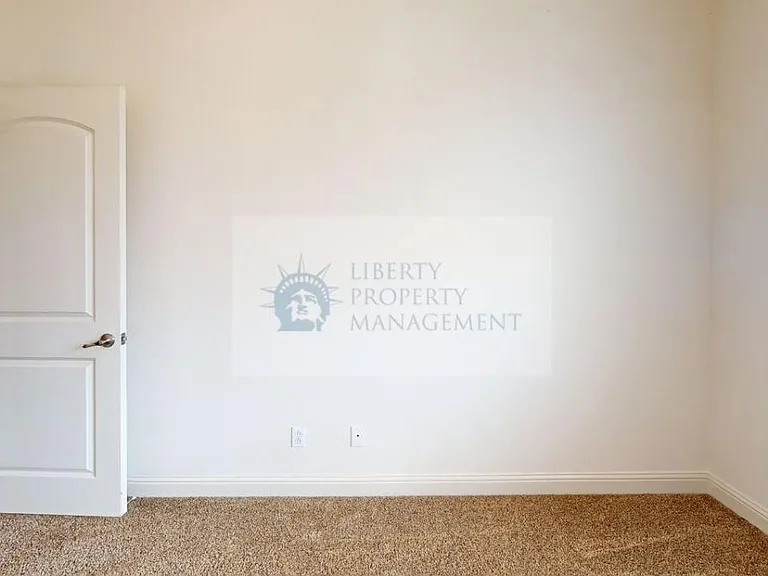 833 Branding Iron St — Photo 14