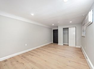 5276-5282 Montgomery Rd #5276-11, Cincinnati, OH 45212