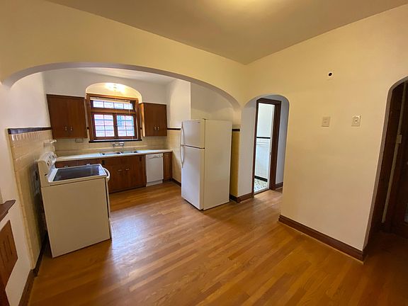 5th image of 6242 Nottingham Ave APT 2E