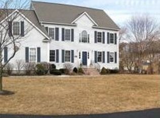7 Northern Spy Rd, Franklin, MA 02038