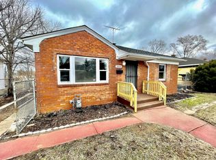 2010 W 2nd Ave, Gary, IN 46404