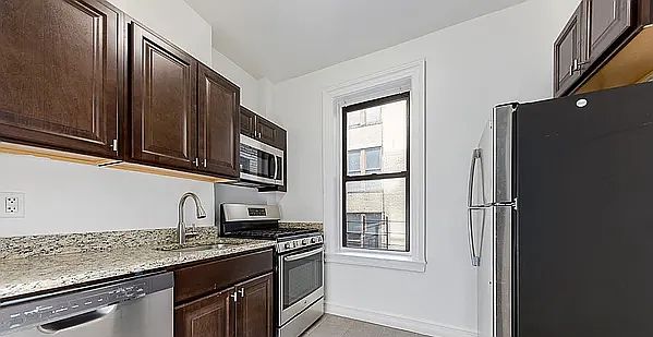 1st image of 3252 33rd St APT E3