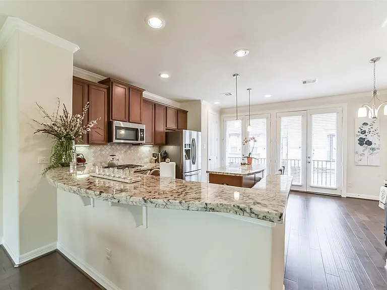 1517 Miles Oaks Pl — Photo 8