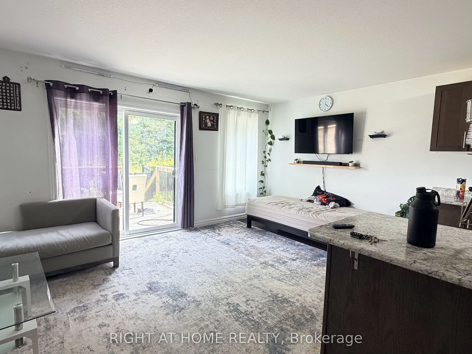 4 bed, $3,000 — Photo 3