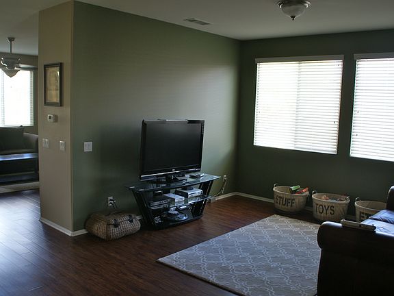 3rd image of 30940 Bald Eagle St