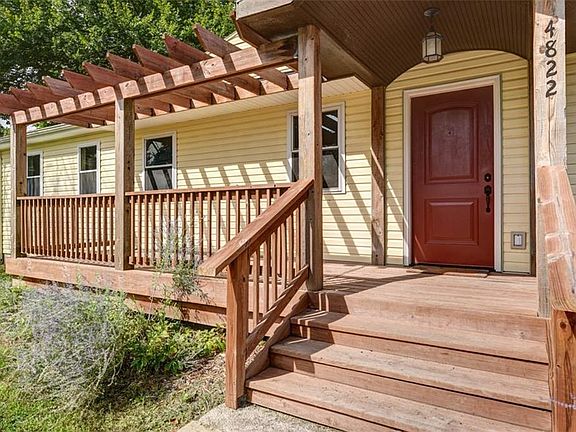 4th image of 4822 Logan Ave