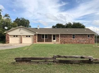 3920 S Plainsman Rd, Marlow, OK 73055