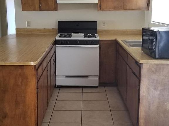 4th image of 6449 El Dorado Ave