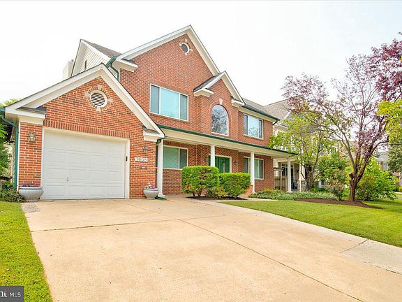 3rd image of 7606 Westfield Dr