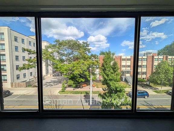 3rd image of 236 Babcock St #4