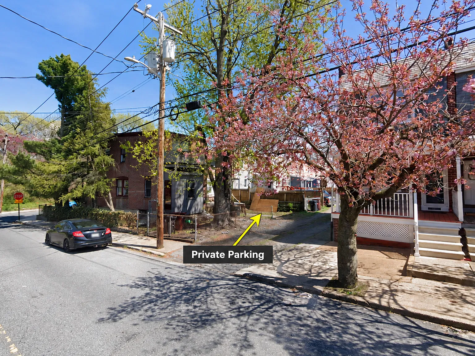 3 bed, 1300 sqft, $2,395 — Photo 2