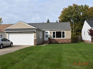 4831 Fairlawn Rd, Lyndhurst, OH 44124