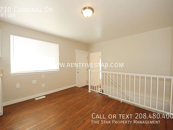 4th image of 3710 Cardinal Dr