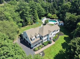 60 Old Oaken Bucket Rd, Norwell, MA 02061