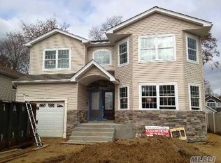 1637 Hendrickson Ave, Merrick, NY 11566