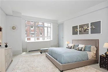 Rented by Domus Realty