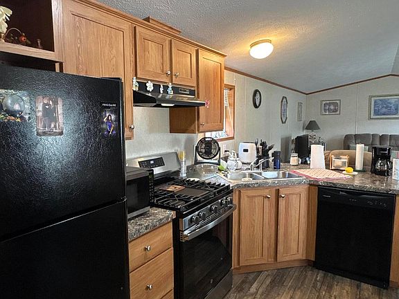 4th image of 491 Grassy Creek Rd