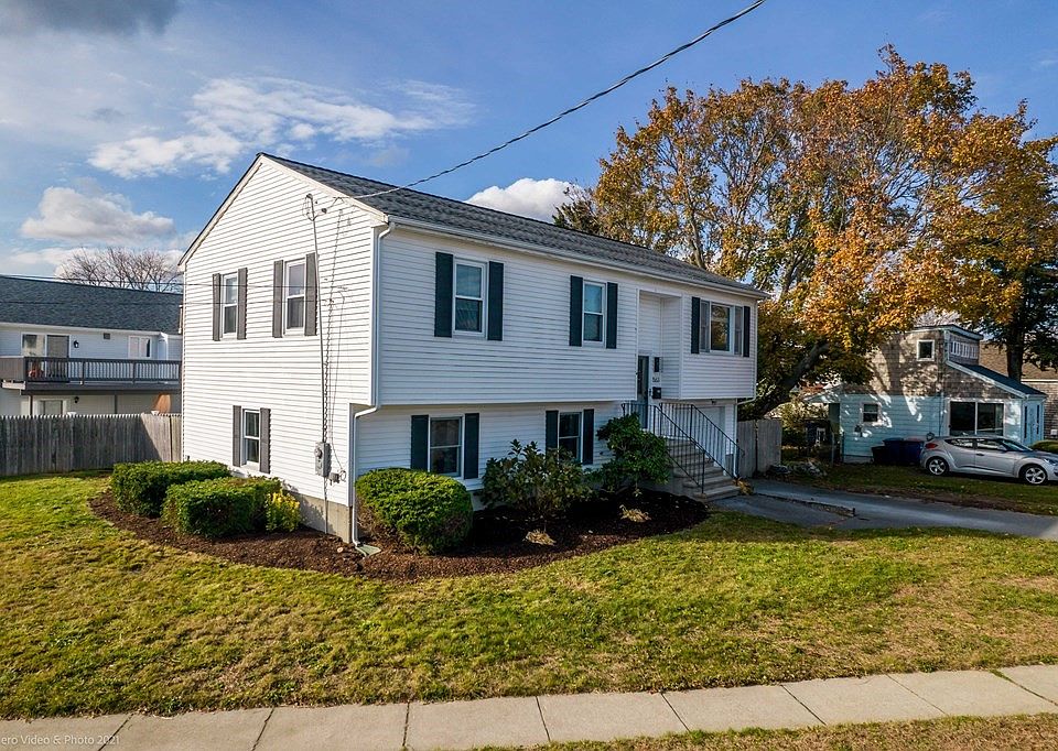 1563 Padanaram Ave, New Bedford, MA 02740 Zillow
