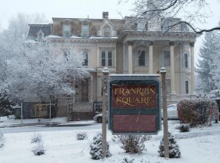 2 Franklin Sq APT 2B, Saratoga Springs, NY 12866