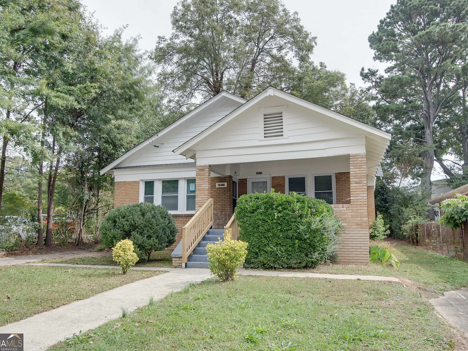 1 bed, 1.0 bath, 750 sqft, $1,100 — Photo 2